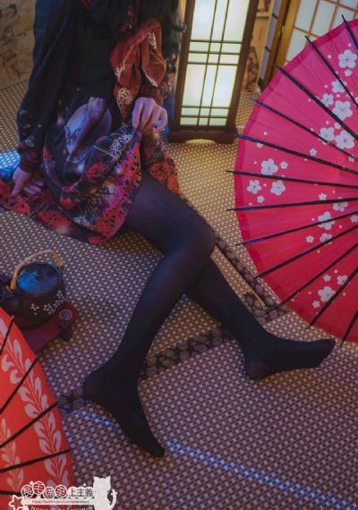 年轻姐姐韩剧_青苹果乐园免费高清观看