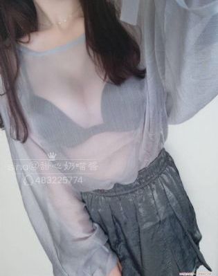 欧美一级淫片丝袜脚交_剧情片超清免费观看